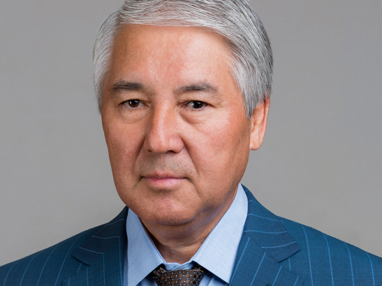 吉尔吉斯斯坦议长阿卜杜勒达耶夫宣布辞职 