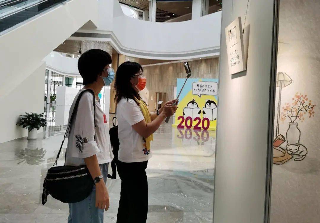 画风风趣，句子戳心！被小林老师圈粉了！