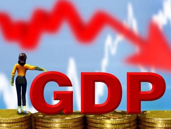 美国二季度GDP暴跌31.4%，创史上最大跌幅