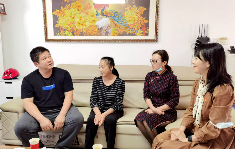 重阳佳节 敬老情深！四季花城社区开展重阳节主题系列活动