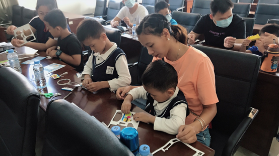 “我们的创意时光”亲子科技手工DIY项目