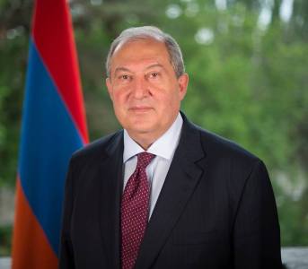 亚美尼亚总统：若阿塞拜疆放弃对话，或将承认纳卡地区独立