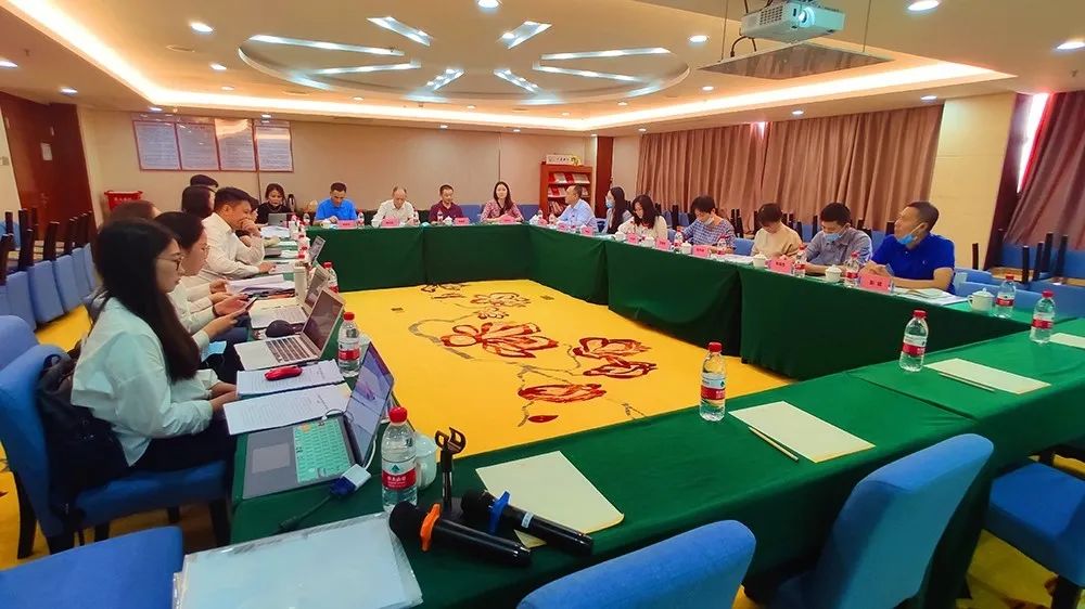 《深圳经济特区律师条例》修订封闭会议顺利召开