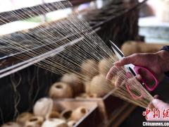 探访非物质文化遗产荣昌夏布的千年手工技艺