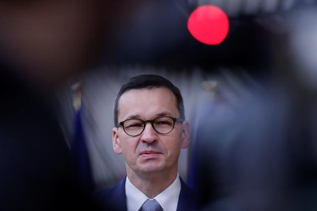 波兰总理宣布隔离：曾接触一名新冠确诊人士，尚未接受检测