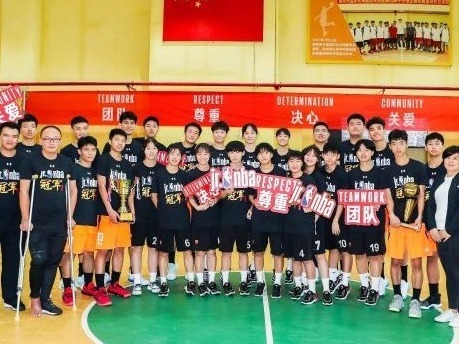 省中学生篮球锦标赛：深圳二实夺男女篮“双冠王”