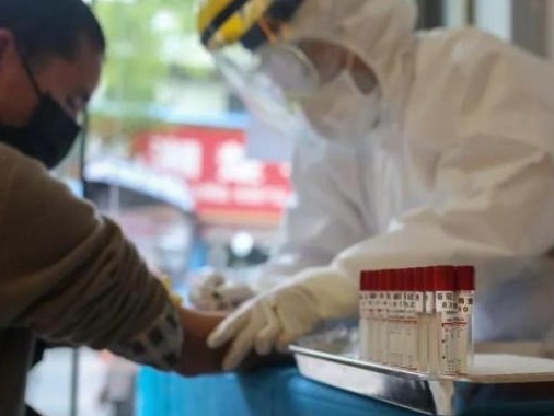 指尖采血不行！驻俄使馆：赴华人员需抽静脉血检测IgM抗体