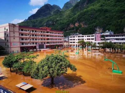 （龙岗）广西那坡校园遭遇水灾，龙岗教育援助40余万元帮重建，校长寄信“永不忘亲人”