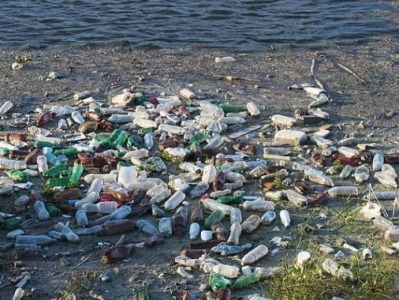 《科学》杂志子刊最新研究：美国成为世界最大塑料垃圾制造者