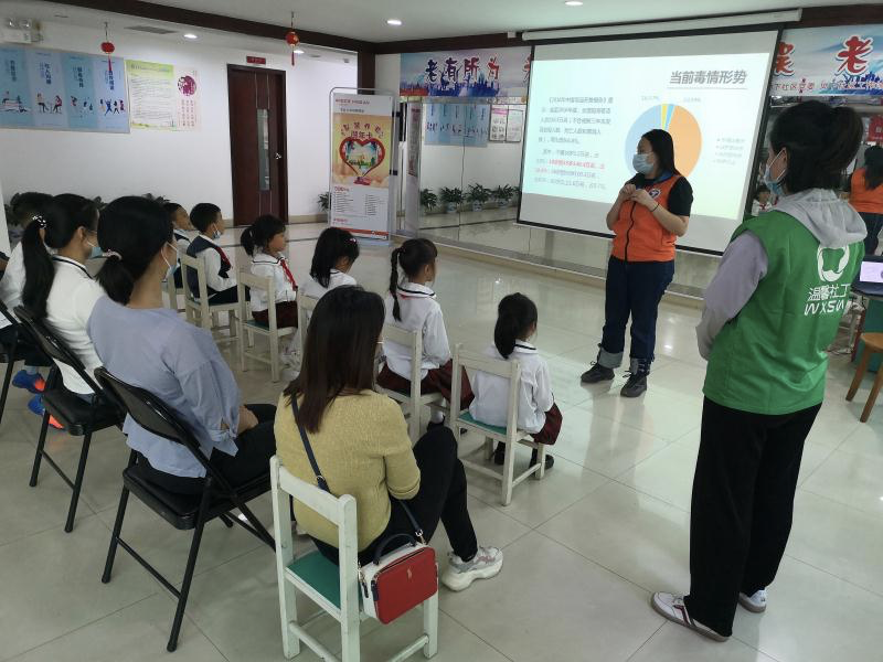 莲塘街道：在孩子心中种下远离毒品的种子
