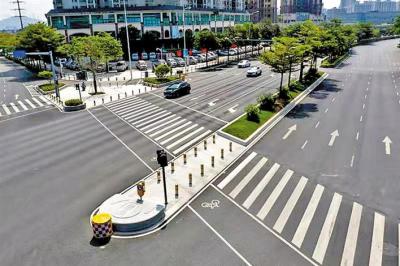 松白路展现高品质空间街景 安全有序、视线通透、慢行平稳，获市民点赞