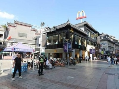 从“深圳墟”到国际消费中心，沉淀百年历史，东门步行街再起芳华