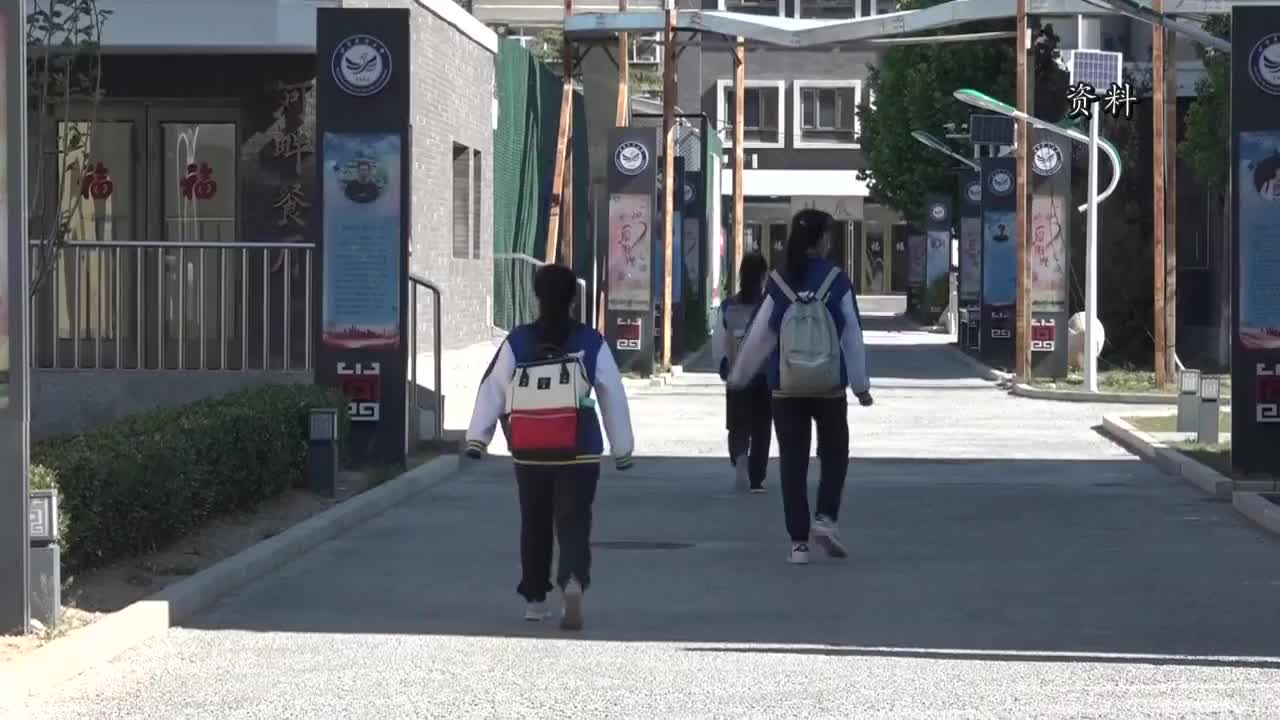 严禁学校要求家长批改作业 你支持吗？