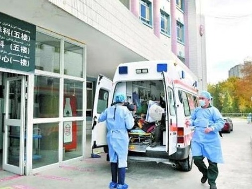 喀什地区：一手抓疫情防控，一手保障基本医疗服务