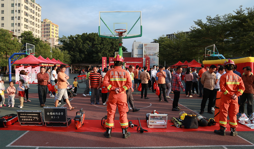 凤凰街道启动“119”消防安全宣传月