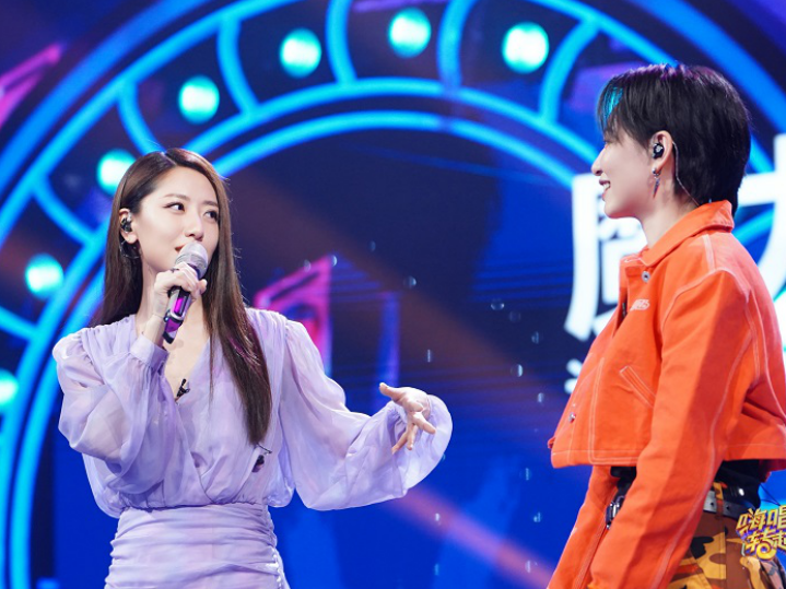 双转盘唱足190秒 奇妙组合火力全开  《嗨唱转起来2》再启创意大招