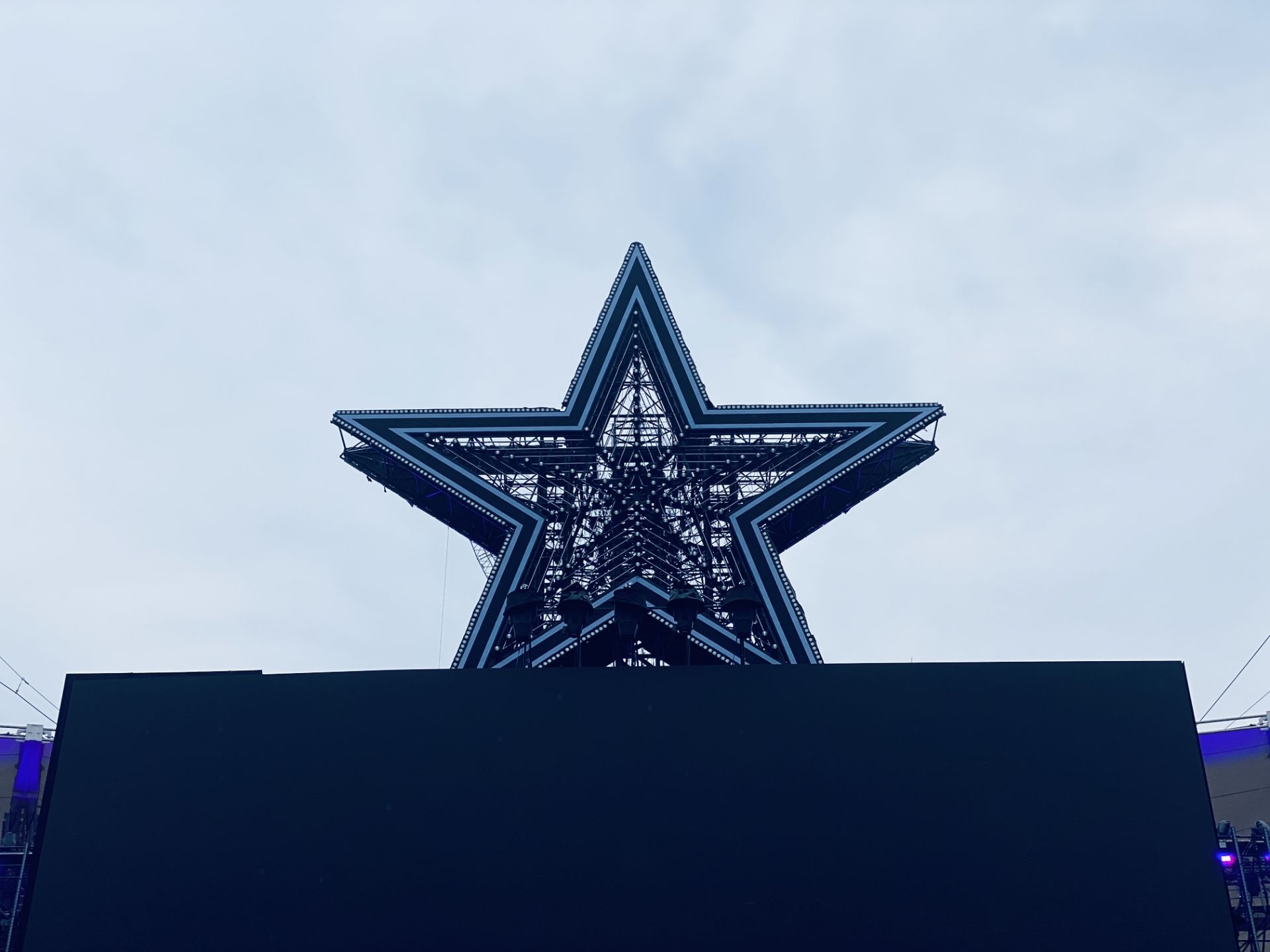 11月20日晚8点，《2020中国好声音》巅峰之夜奏响致敬交响曲  