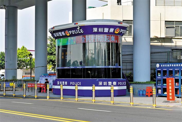 燕罗在原龙大高速收费站出口处建起一面景观墙