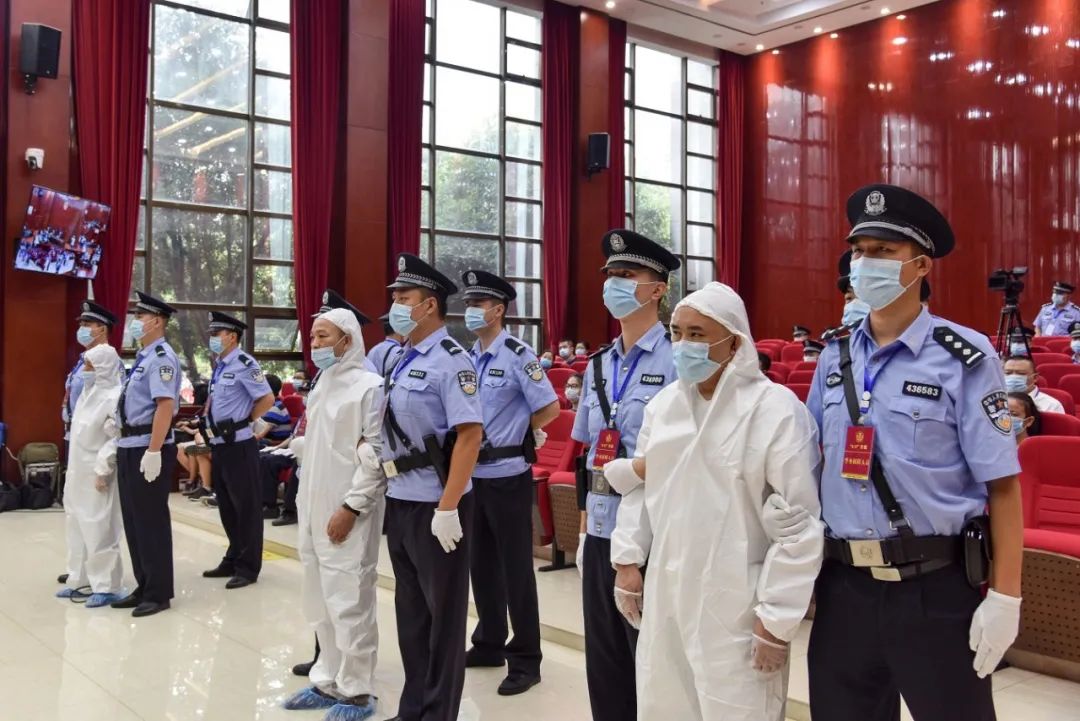 湖南娄底对尚同军、吴先耀、伍秀元三名涉黑罪犯执行死刑