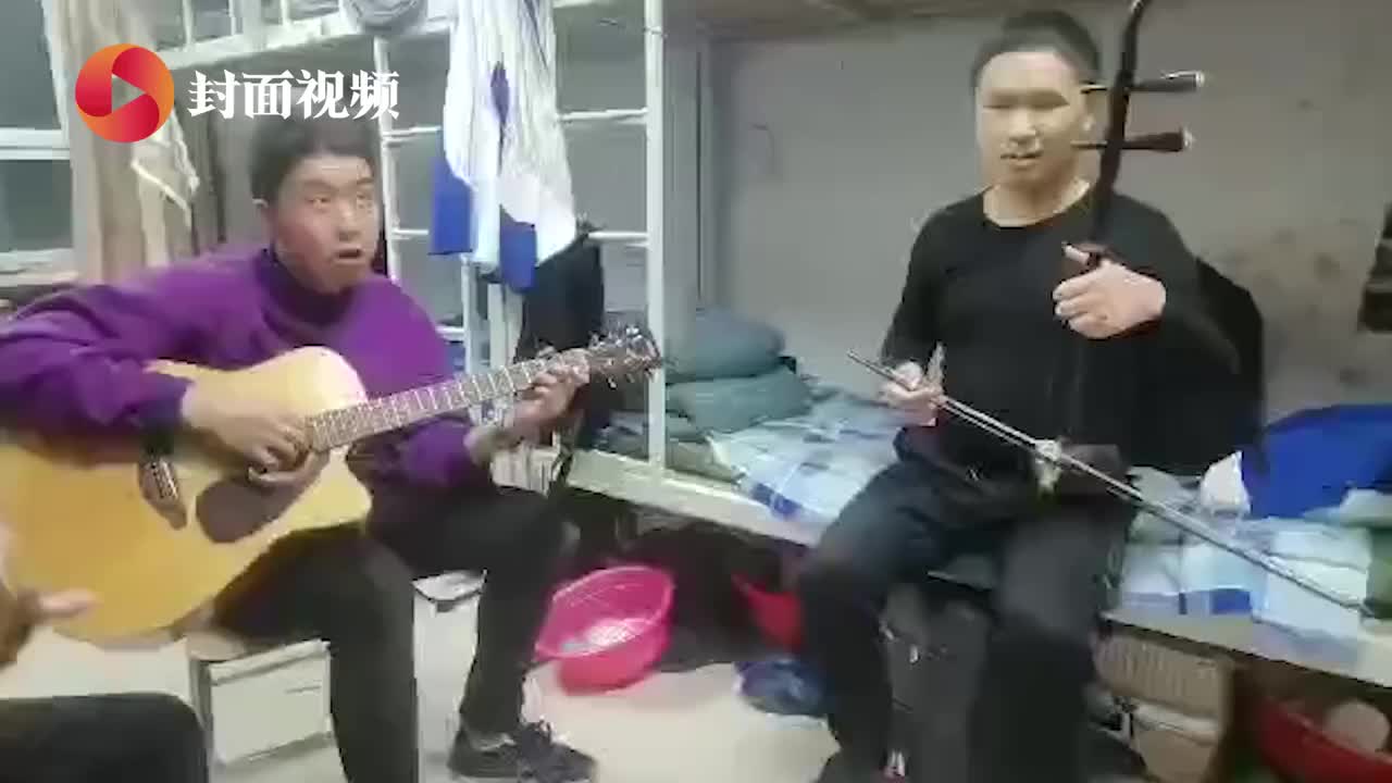神合拍！视障大学生二胡吉他合奏赛马 网友：听出了万马奔腾的感觉 
