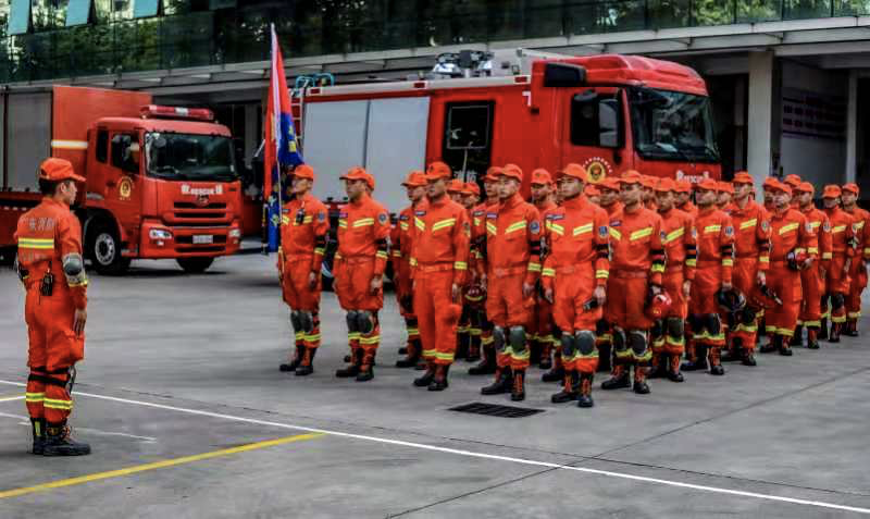 地震发生后如何快速反应？深圳消防开展地震救援实战拉动演练