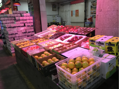 国产水果占据深圳大半壁市场，市民选购水果更注重品质  