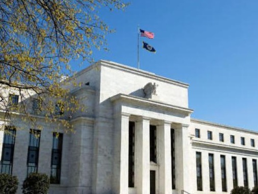 美联储会议纪要：如有必要可提高债券购买速度或延长购买期限 