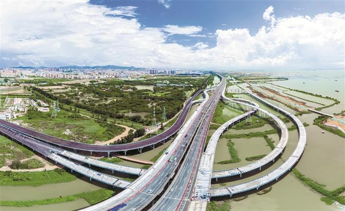 聚焦湾区空港建设，定格崛起精彩瞬间