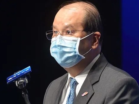 社区检测中心首日大排长龙 有港人想回内地……第四波疫情会来吗？