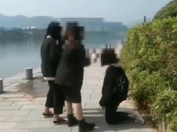全世界每3个学生就有一个曾遭欺凌，向校园欺凌说不！