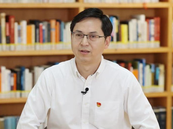 权威访谈 | 龙岗区委书记张礼卫：产业立区，创新强区 高标准高品质建设深圳东部中心