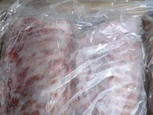 郑州检出进口冻猪肉外包装标本呈阳性：货物封存，未流入市场