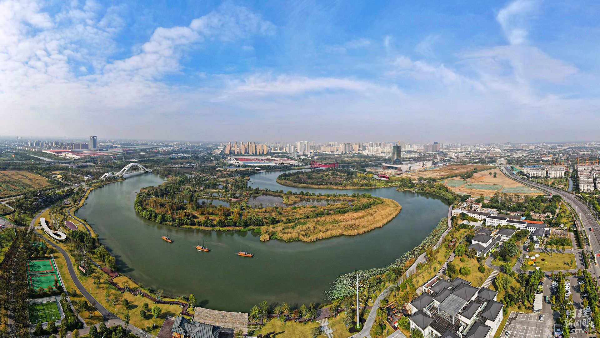 时政新闻眼丨 五中全会后首次国内考察，习近平在江苏重点关注了什么