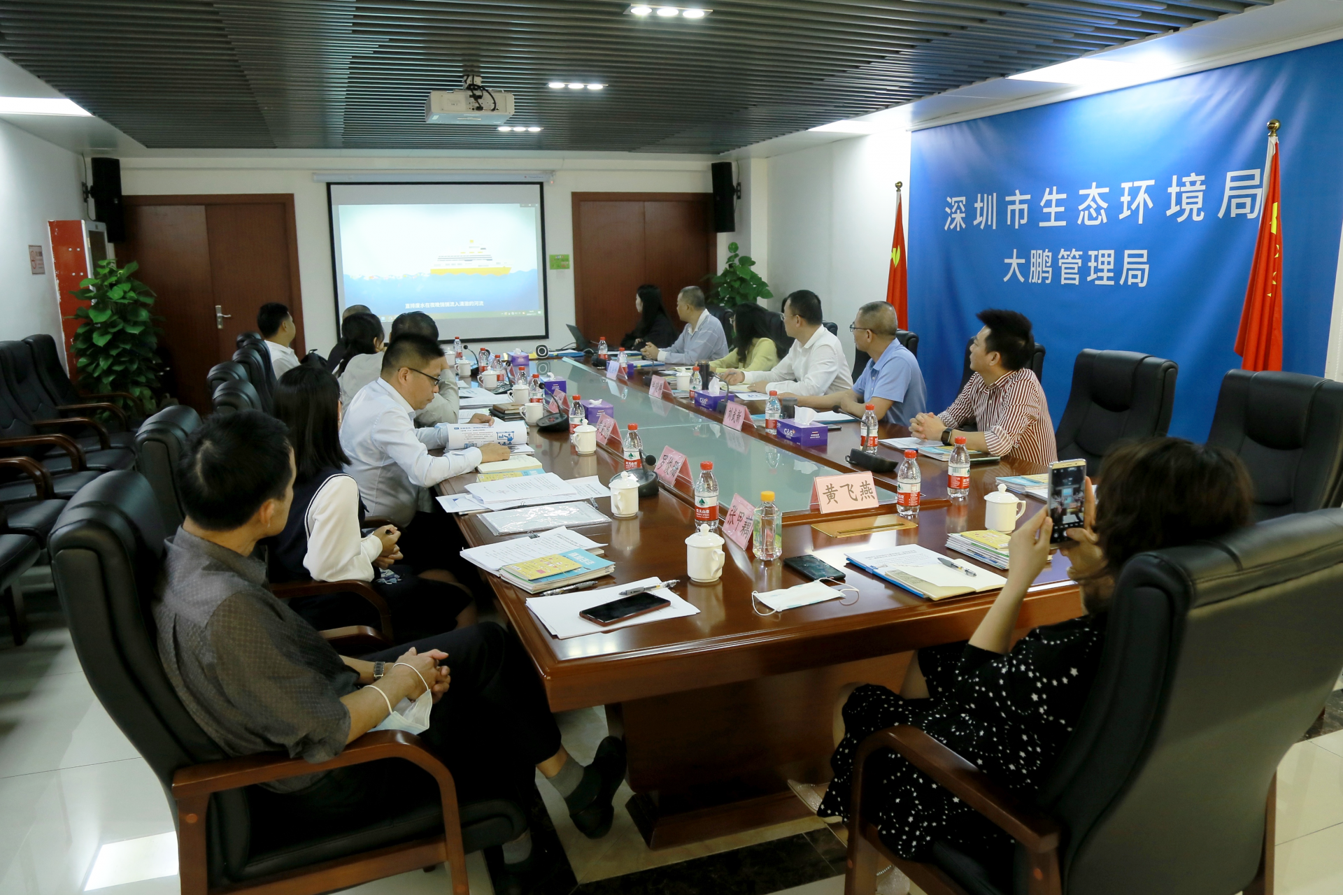 深圳市生态环境局大鹏管理局是如何开展普法工作的？跟着新区考察团一起看看
