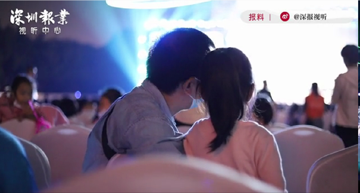 坐在草地上听交响乐 第六届莲花山草地音乐节来啦