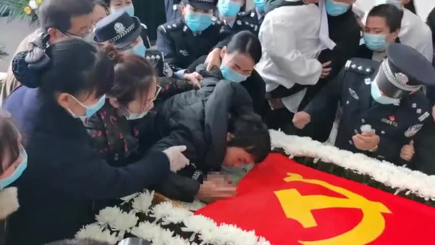 送送他！陕西渭南35岁民警因公牺牲