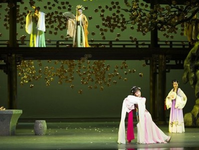 上海越剧院展演四台“看家戏”，聚齐“黄金一代”