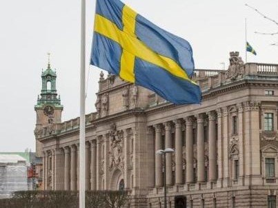 丹麦议会通过新法：规定未经对方明确同意的性行为属强奸