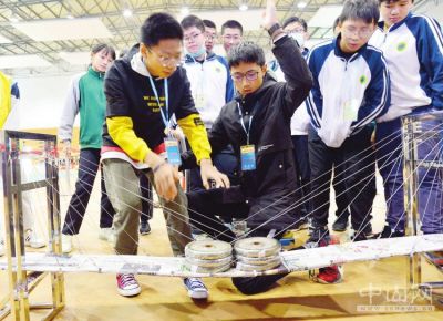 搭建科技“桥” “纸”上论英雄！2020年中山市青少年科普活动周启动