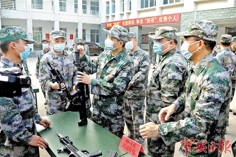 宝安区几套班子领导参加“军事日”活动 增进军地了解密切军政联系