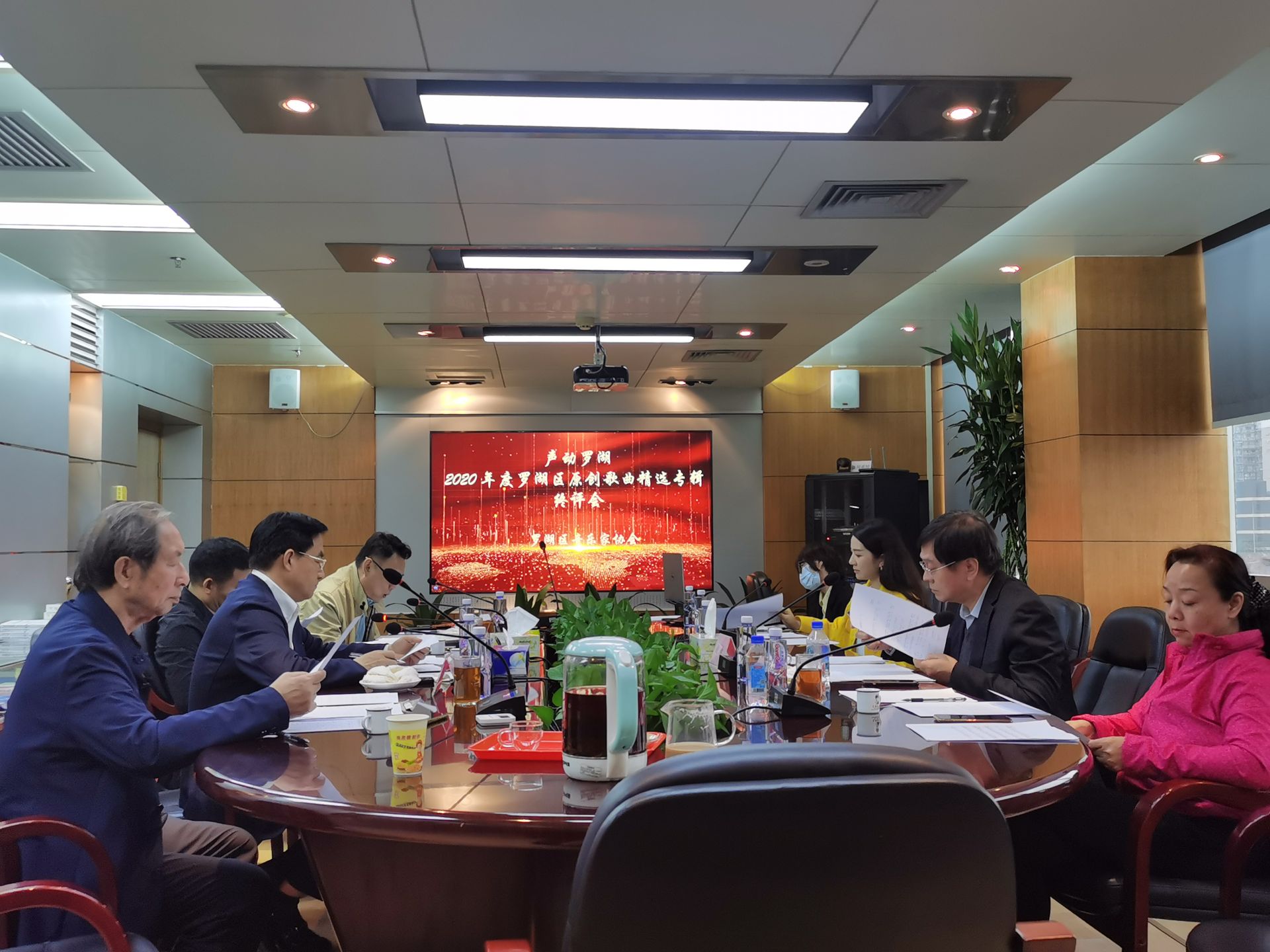 20首歌曲脱颖而出将制作成电子专辑，“声动罗湖·2020年度罗湖区原创歌曲精选专辑终评会”举行 