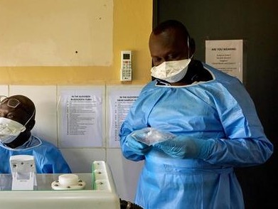 非洲大陆新冠肺炎累计确诊病例超240万例 