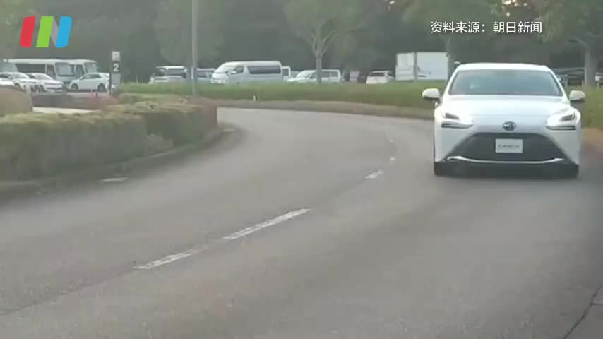 丰田新款燃料电池车可净化空气