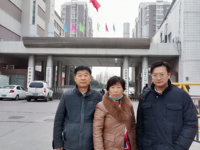 “错换人生28年”当事人生母撤诉，与开封卫健委庭外和解