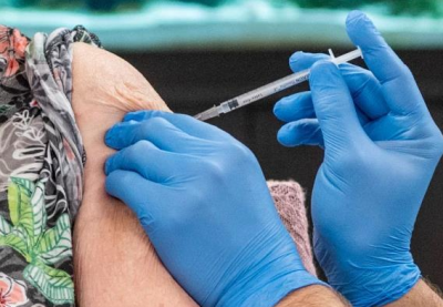 瑞士老人接种辉瑞新冠疫苗5天后死亡 药监局回应 
