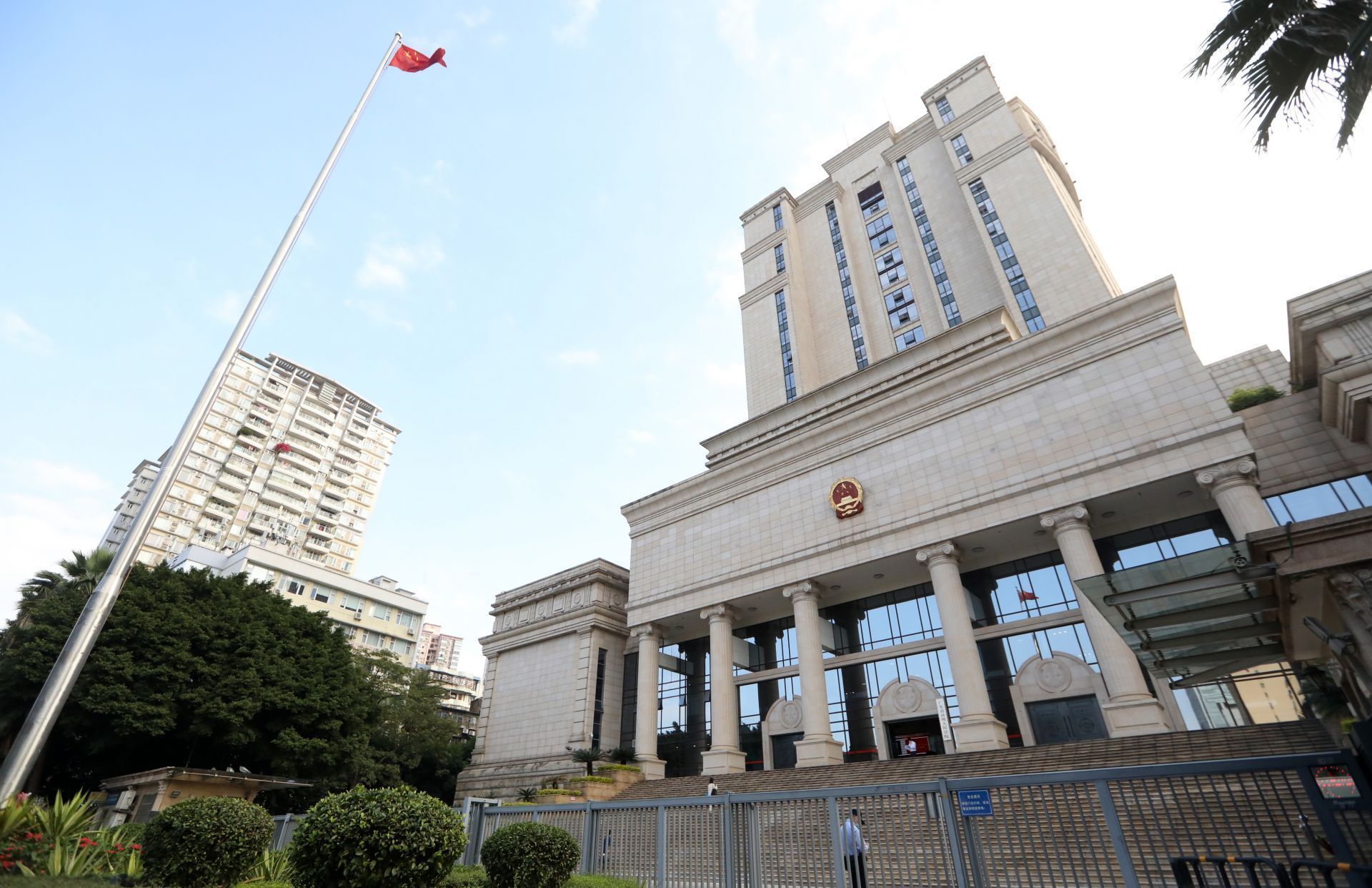 走笔南粤权威访谈 | 广东省高院常务副院长钟健平：支持深圳打造成为“保护创新”标杆城市