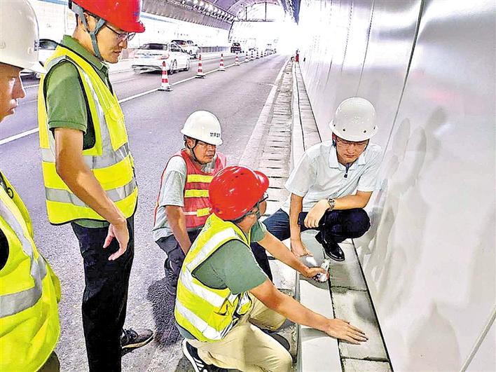 宝安区“1+5+16”道路提升项目临时党支部 “党建+”融入“道路品质提升”动脉
