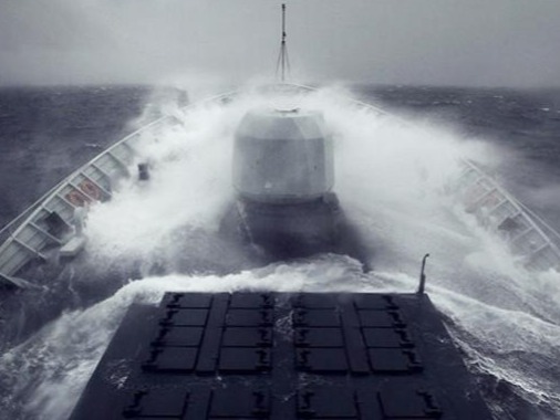 今明两日渤海北部海域执行军事任务，指定时段船只禁入