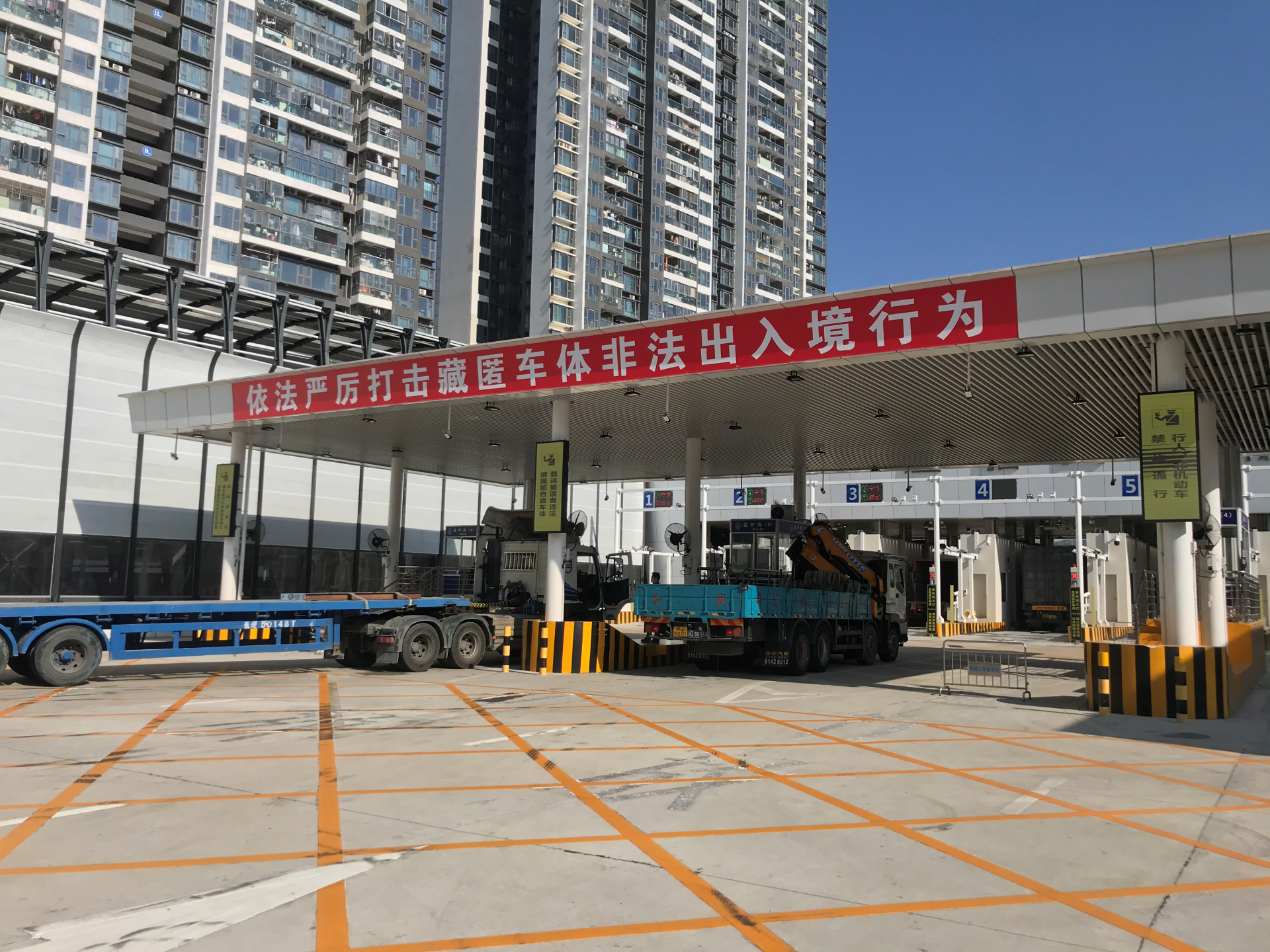 莲塘口岸单日通关车辆突破1000辆次