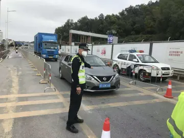 每日警星｜卓江泳：守护交通顺畅安全